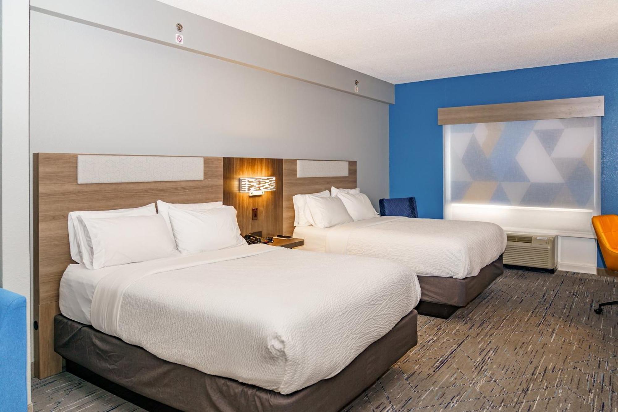 Holiday Inn Express Hotel Raleigh Southwest By Ihg Luaran gambar