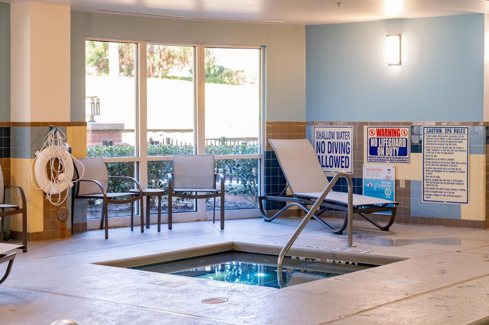 Holiday Inn Express Hotel Raleigh Southwest By Ihg Luaran gambar