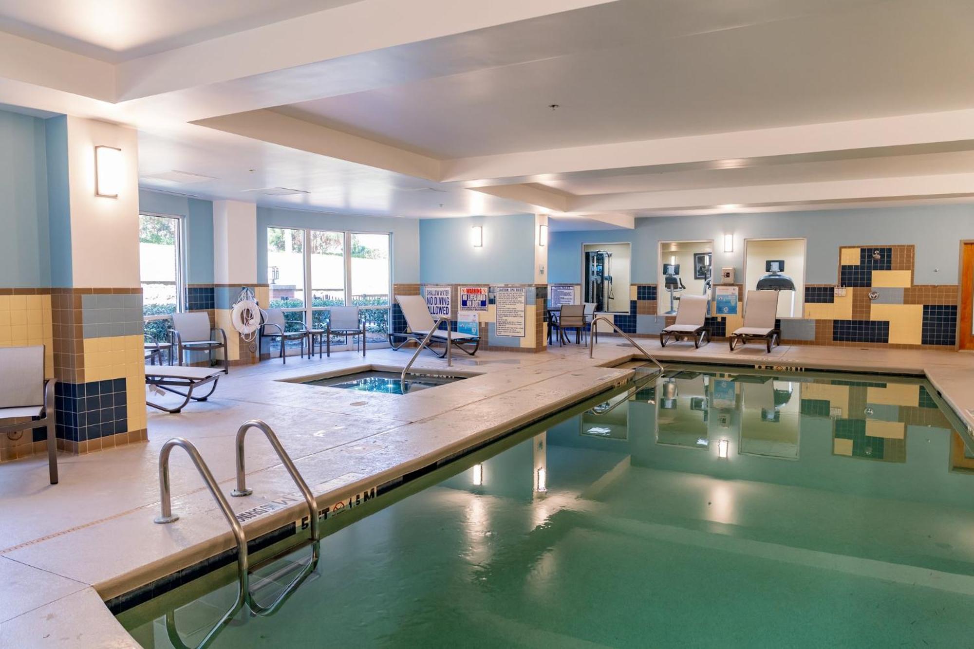 Holiday Inn Express Hotel Raleigh Southwest By Ihg Luaran gambar