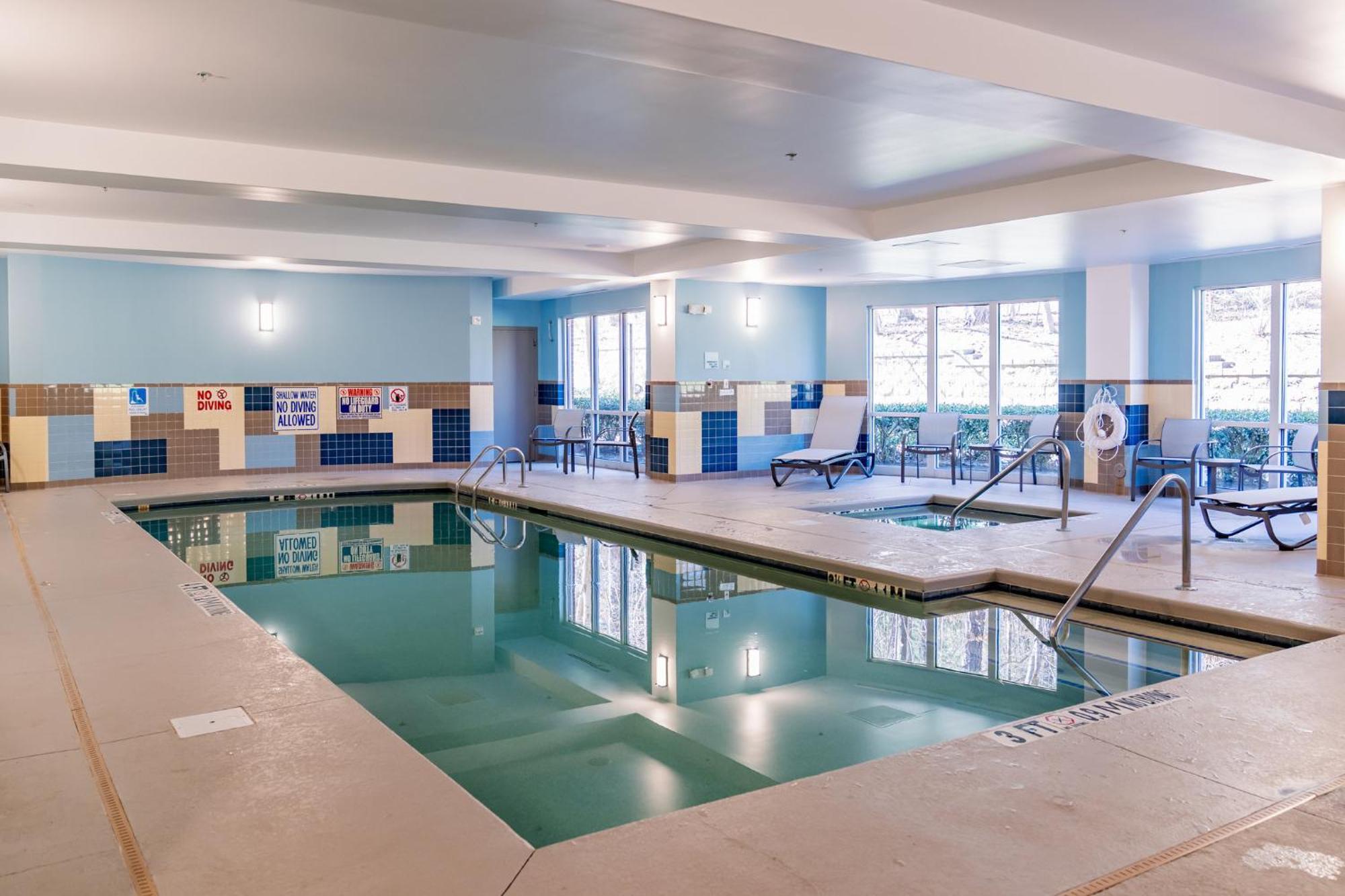 Holiday Inn Express Hotel Raleigh Southwest By Ihg Luaran gambar