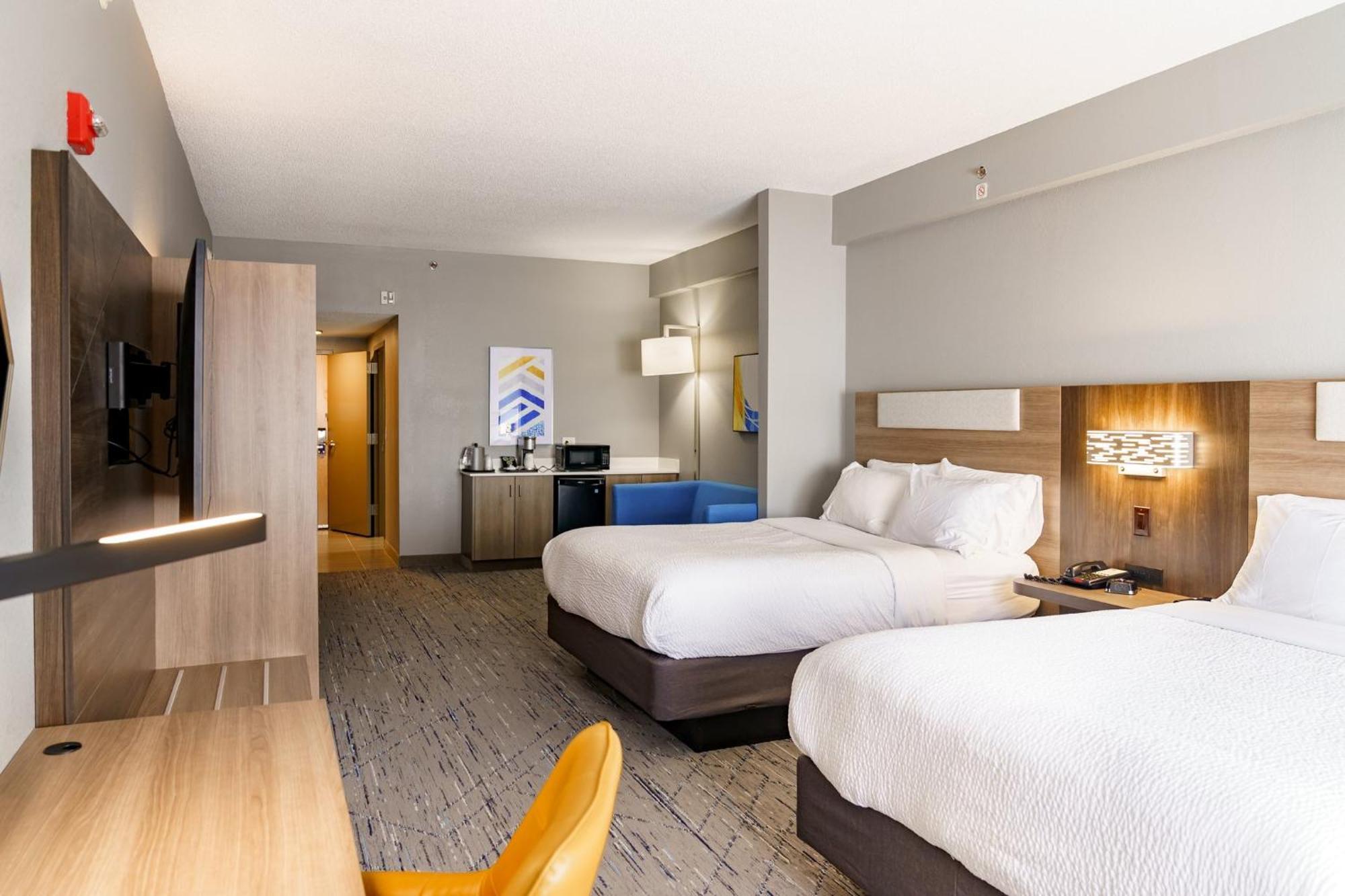 Holiday Inn Express Hotel Raleigh Southwest By Ihg Luaran gambar